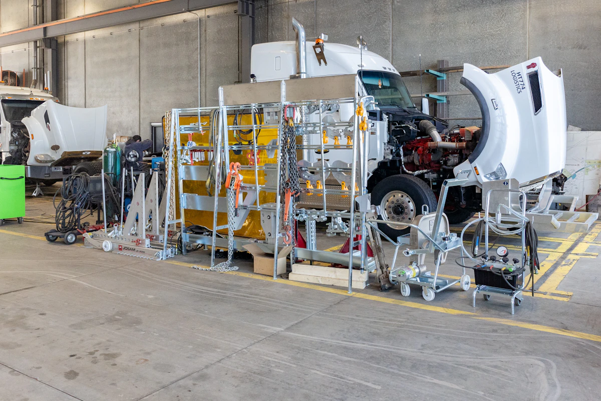 Heavy-Duty Truck Frame Straightening